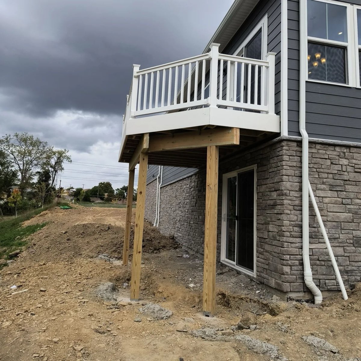 Diagonal Deck — photo 4