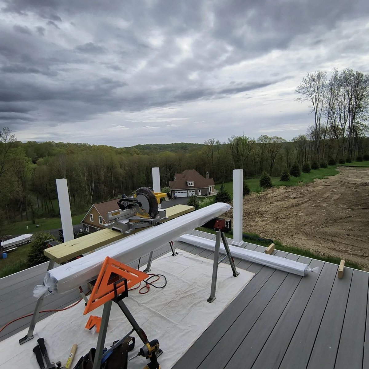 Beautiful 12′×12′ House Deck — photo 1
