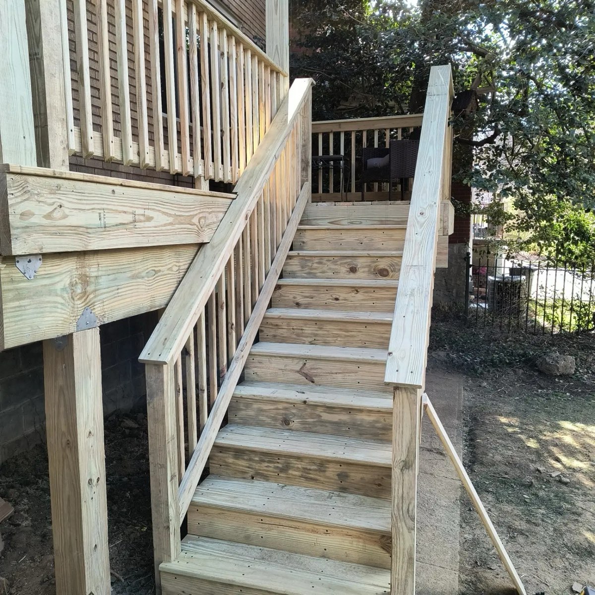 Wood Deck — photo 6