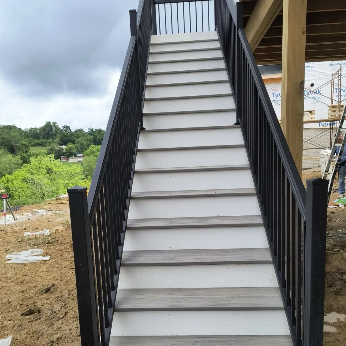 Semi-Covered Porch Deck — photo 8